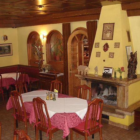 Penzion Gostilna Keber Domžale Екстериор снимка
